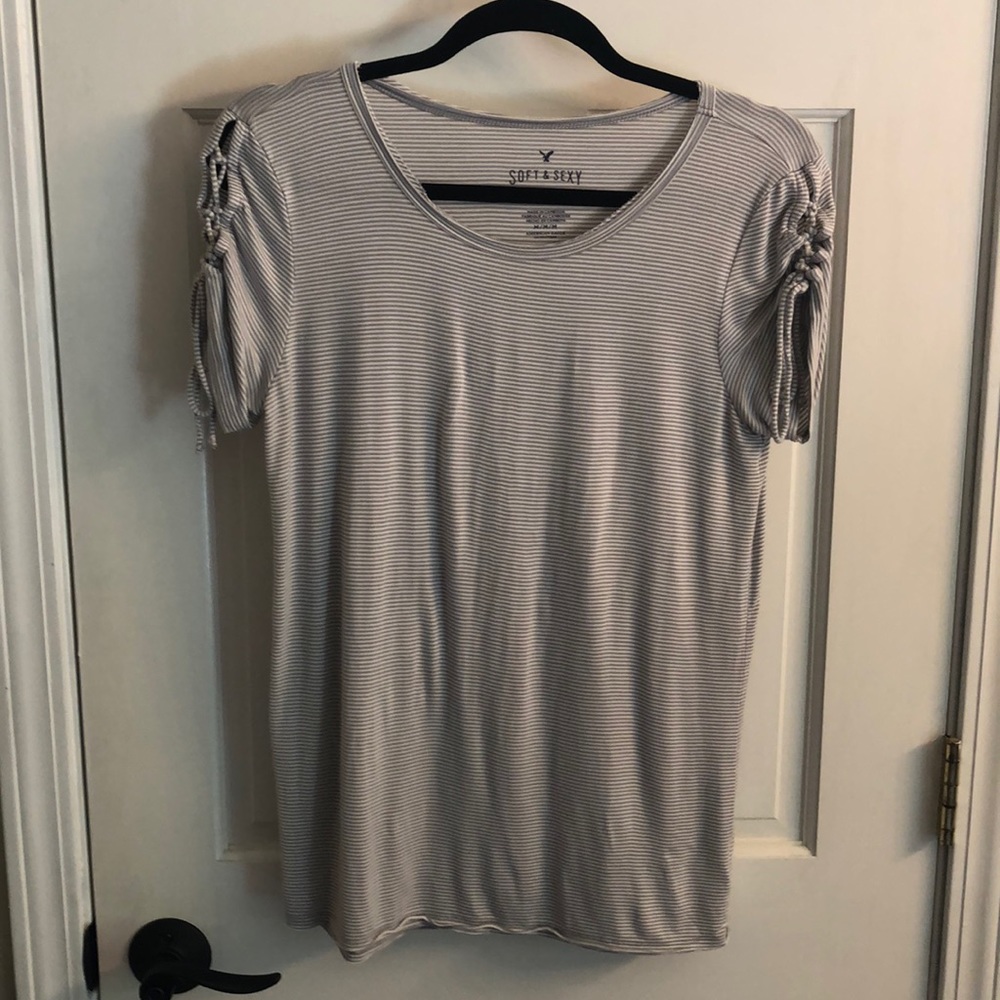 American Eagle Soft & Sexy T-shirt Size M